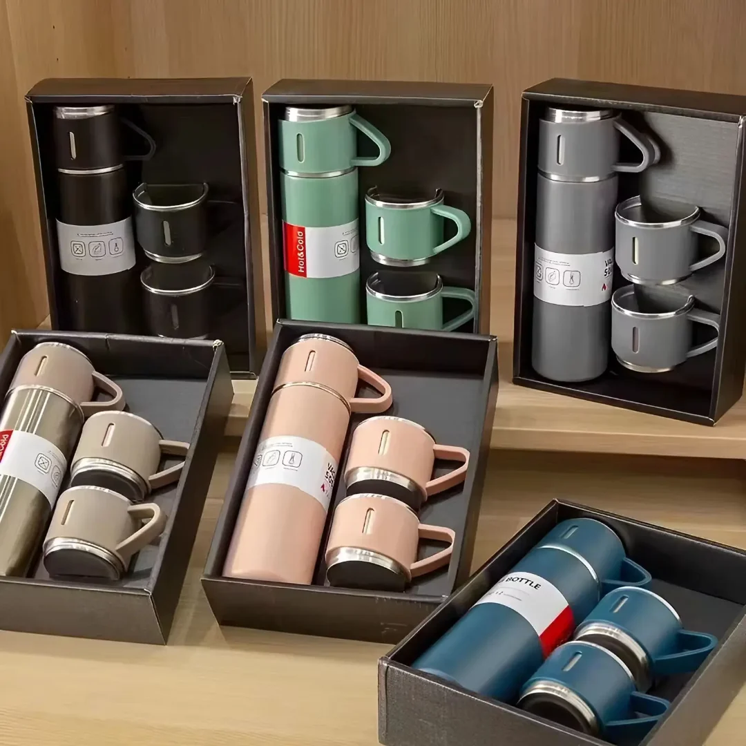 Coffret bouteille isotherme et tasses
